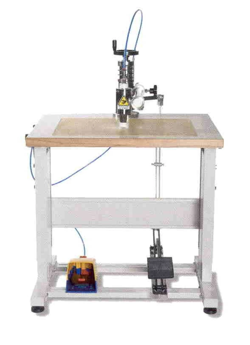 Machine à battre pneumatique modèle RIB04